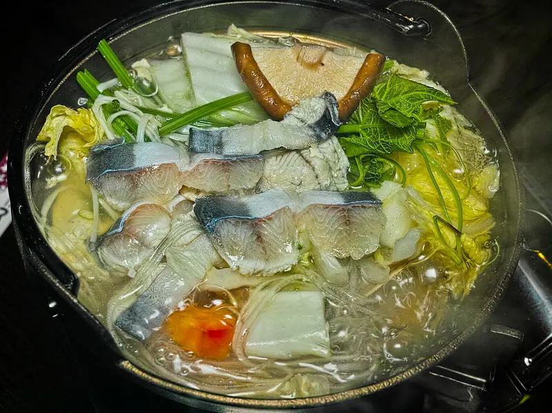 捷運中山站 在台灣也能吃到鰻魚火鍋!!御成町浪漫鰻屋