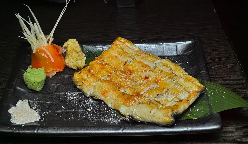 台北 捷運中山站 鰻魚不一定要『醬』烤,  御成町浪漫鰻屋