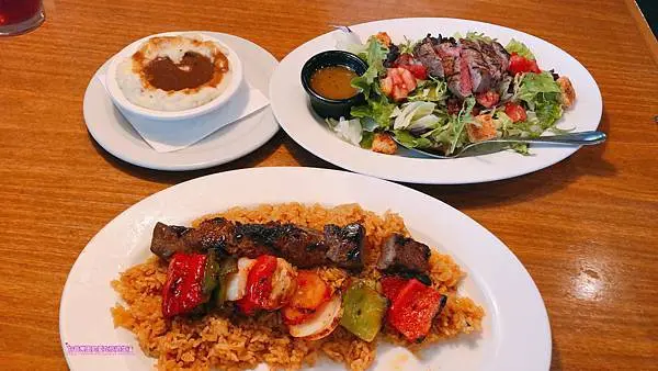 [台北信義區]Texas Roadhouse德州鮮切牛排390元吃商業午餐@微風松高店