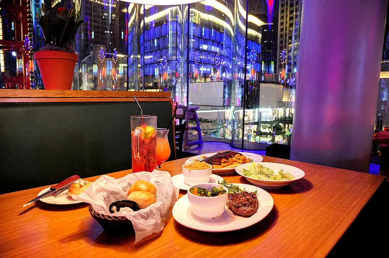 Texas Roadhouse x 台北微風松高