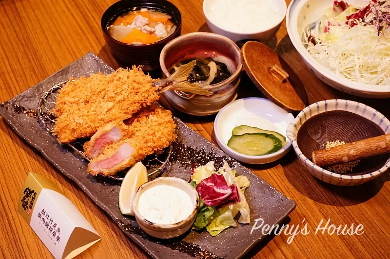 伊勢路-勝勢日式豬排 NEW推出豪華炸牛排軟嫩嫩套餐！熟成豬肉一樣美味多汁！
