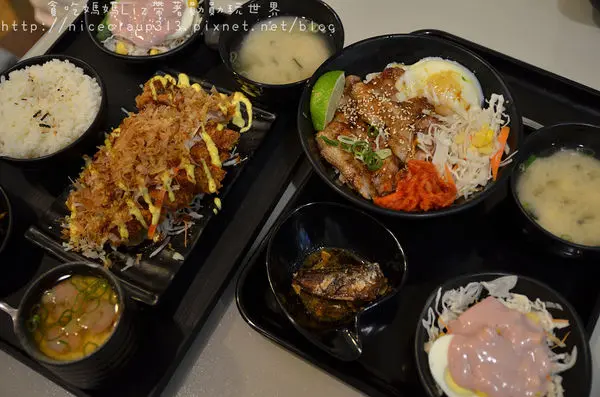 【台南東區】『米谷手作料理食堂』~看過來！看過來！200元有找又可以吃的很飽的日式套餐在這裡。