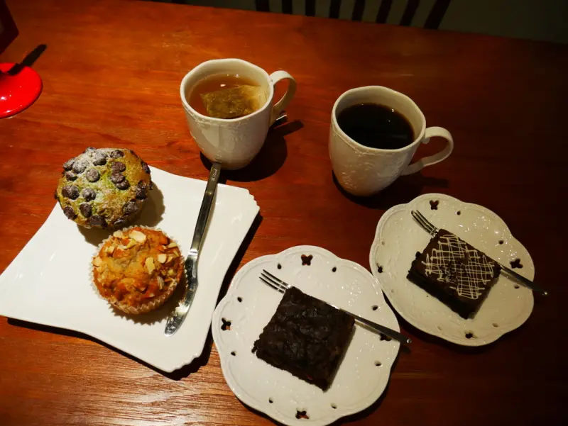 【Angelas日嚐】吃在嘴裡甜在心裡的美式布朗尼，札實軟密的口感真是太療癒了!!!【cocoBrownies可可布朗尼】