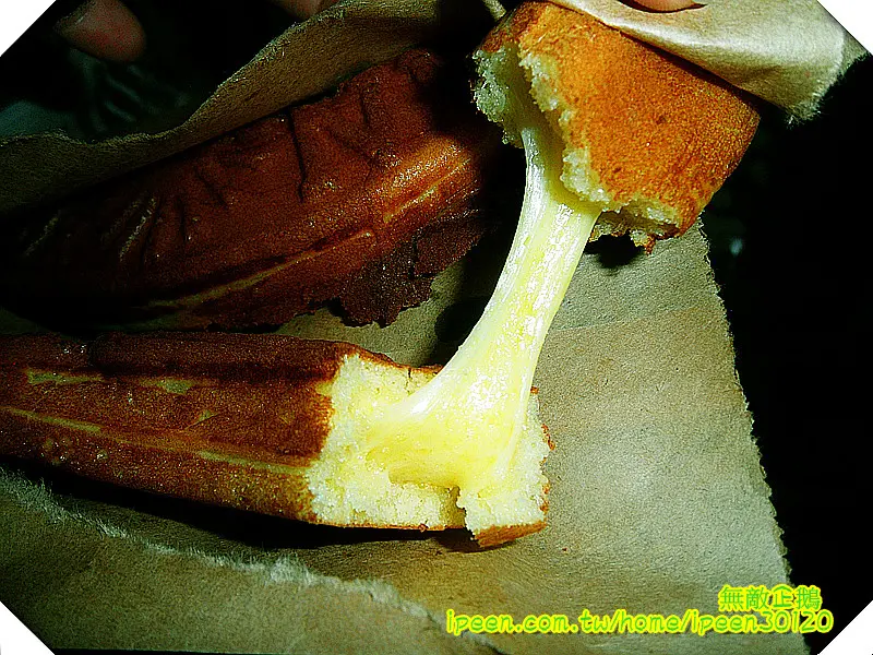 【台南-東區】雞蛋糕也能牽絲!!!《金蕉條雞蛋糕》              