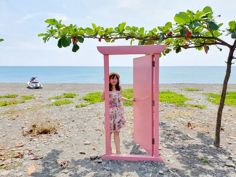 【屏東枋山】魔幻咖啡 台一線 墾丁必拍海景咖啡廳 想和你去吹吹風