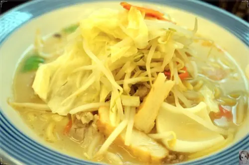 台北 捷運台北車站 Ringer Hut長崎 強棒麵~缺菜的你該來碗