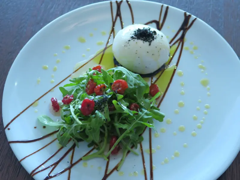 台北市東區：A community 餐酒館《時尚混搭異國創意料理》