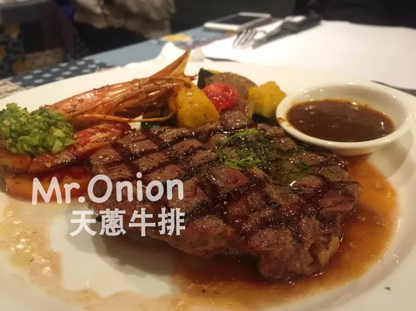 新北永和．比漾廣場 ║ Mr.Onion 天蔥牛排 (台北雙和店) ║ 排餐、義大利麵、Pizza應有盡有