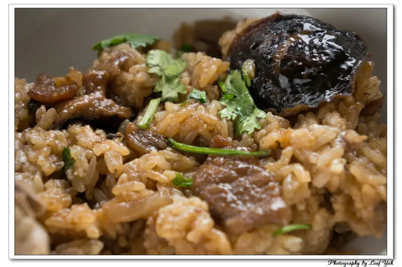 [台南][台]美食隱於市。韓氏古早味油飯 / 神農街水仙宮市場