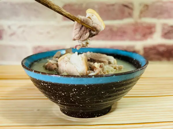 【基隆美食￭冷凍宅配】紀家豬腳原汁專家 x 基隆廟口必吃美食，原汁原味送到家!!!║ 基隆美食推薦、宅配美食推薦