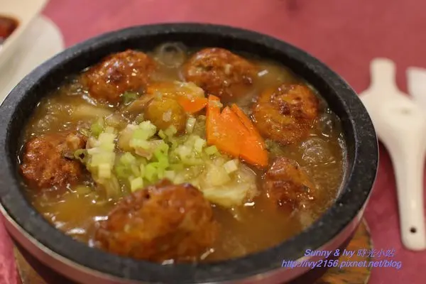 【新北樹林食記】紫金閣素菜餐廳。無肉料理也能結合美味與創意