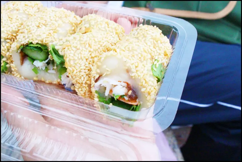 [ 基隆外木山美食小吃 ] 益心居龍蝦麻糬～挑戰味蕾的衝突美食