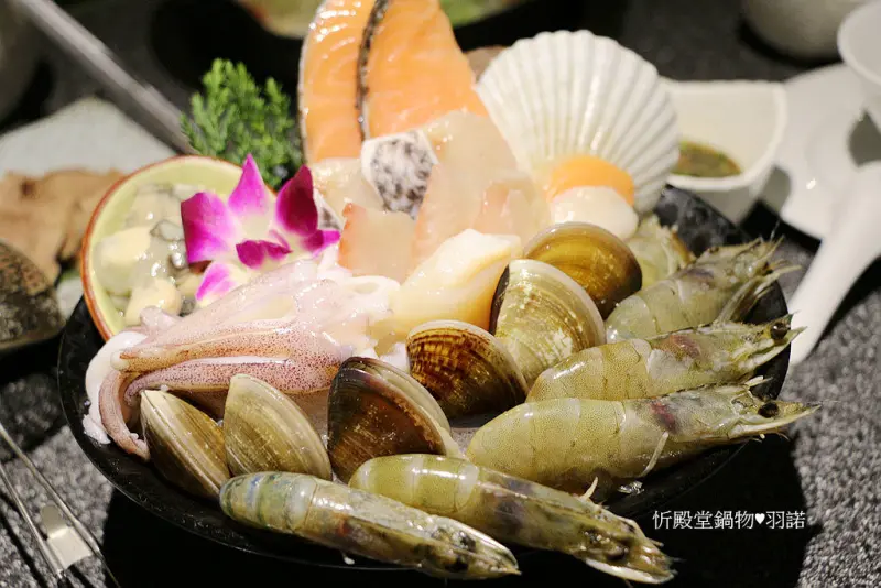 【羽諾食記】忻殿堂鍋物♥美食日本鑄鐵鍋物料理♥台北東區捷運忠孝復興站美食