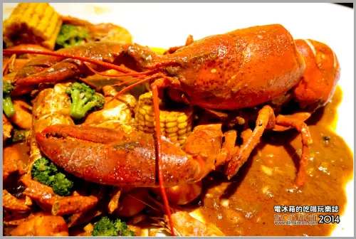 Walkerland x TaipeiWalker + Chilicrab 七哩蟹美式餐廳 