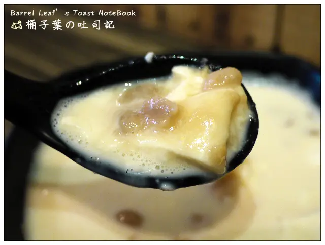 【豆花甜湯】台北市內湖區│李記甜品 Lee Dessert (捷運港墘站) -- 香醇真實濃郁豆漿豆花