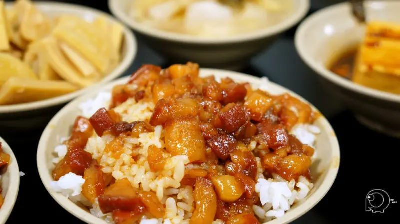 油油亮亮入口即化的美味-今大魯肉飯@捷運菜竂站@三重