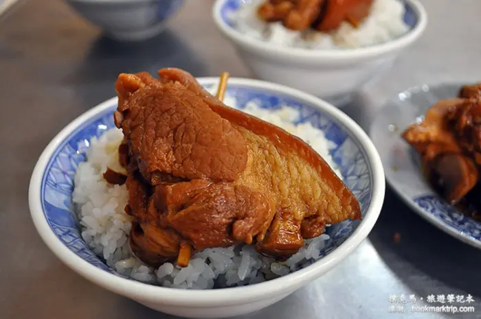 道地美味的焢肉飯小吃：星爌肉豬腳專賣店