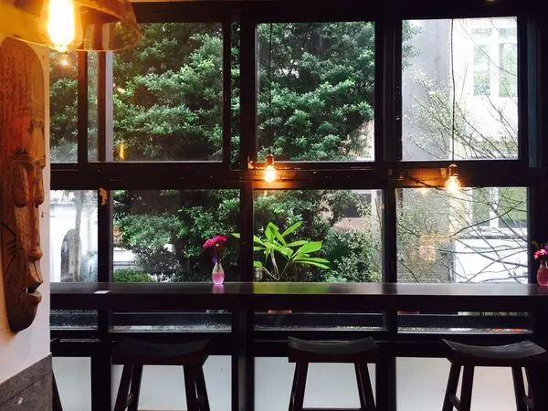 捷運中山站✿光一咖啡✿ 美麗窗景 一人前往也自在愜意!