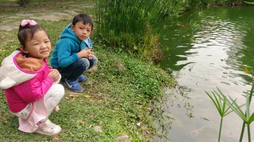 「彰化親子玩樂」搭乘蒸氣火車穿越至50年代的台灣＠溪湖糖廠