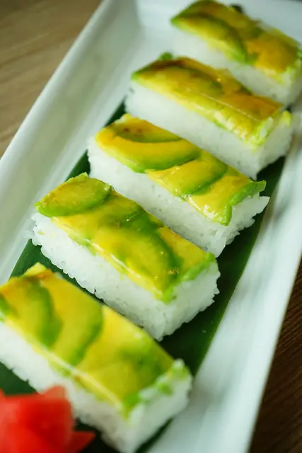 高雄美食~漢來蔬食巨蛋店 秋收的好滋味 蓮子、菱角、蓮藕、酪梨完美來入菜 每一道都是心頭好