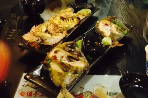 [台北] 南港念戀小館日本料理-海鮮控的放肆天地