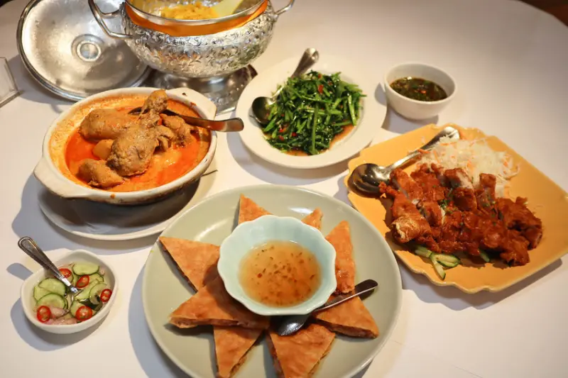 (六張犁站/信義安和站)瓦城泰國料理(安和店),全國最大泰國料理第一品牌！米食健康新選擇「薑黃飯」開賣,大安區聚餐地點推薦