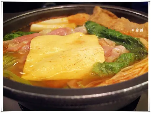 【新北市】板橋區。捷運府中站 ❤「啡嚐道」火鍋 ❤ 非嚐到不可的平價個人小火鍋