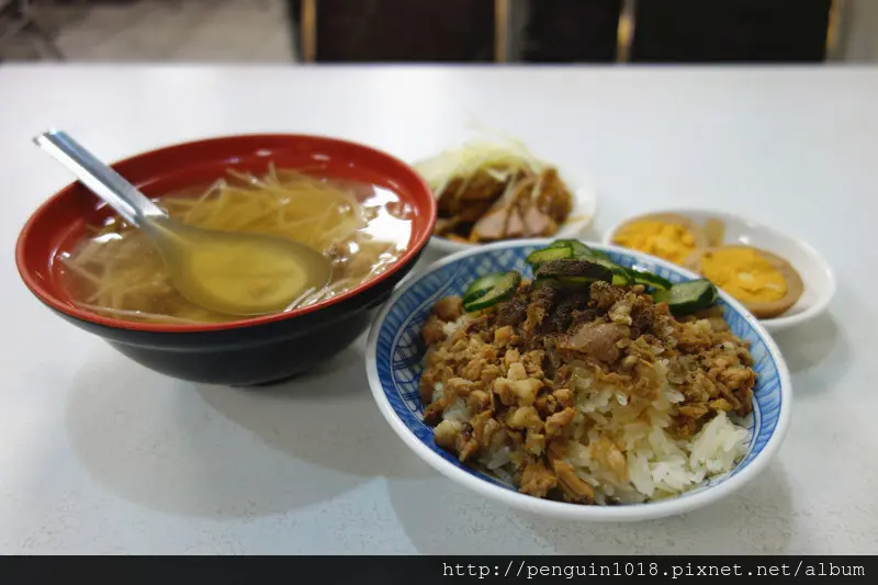 【員林小吃】榕米糕；員林米糕雙天王之一，從小吃到大的美味米糕！懷念最初的感動。