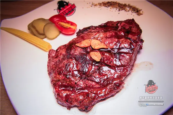 BISON野牛原味炭烤-中壢中央店(頂級肉品美味饗宴，原味炭烤香氣迷人)