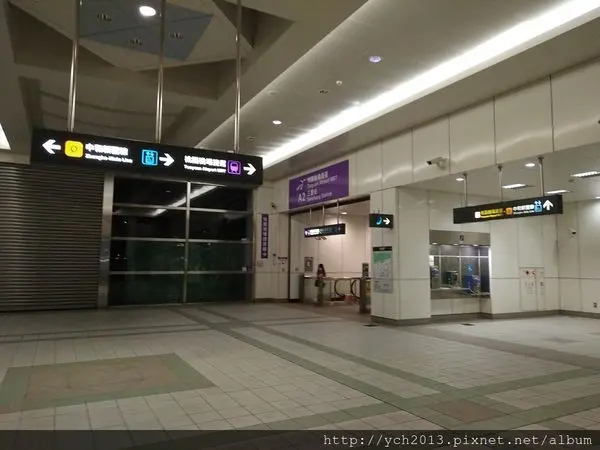 《捷運三重站》大台北都會公園溜滑梯與體能訓練場，小孩放電好地方