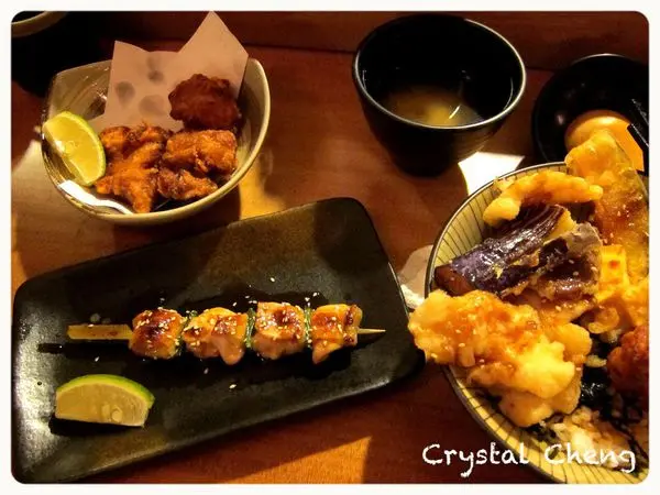 【台中好食推薦】狐狸丼 不經意發現的好平價日本料理店 炸物好吃推薦！