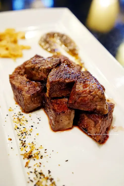 【台中南屯】錢潮新鐵板燒 - cp值滿高的.全天候290元個人套餐享用順暢流程.打卡送提拉米蘇.客家本色新作.要訂位喔!