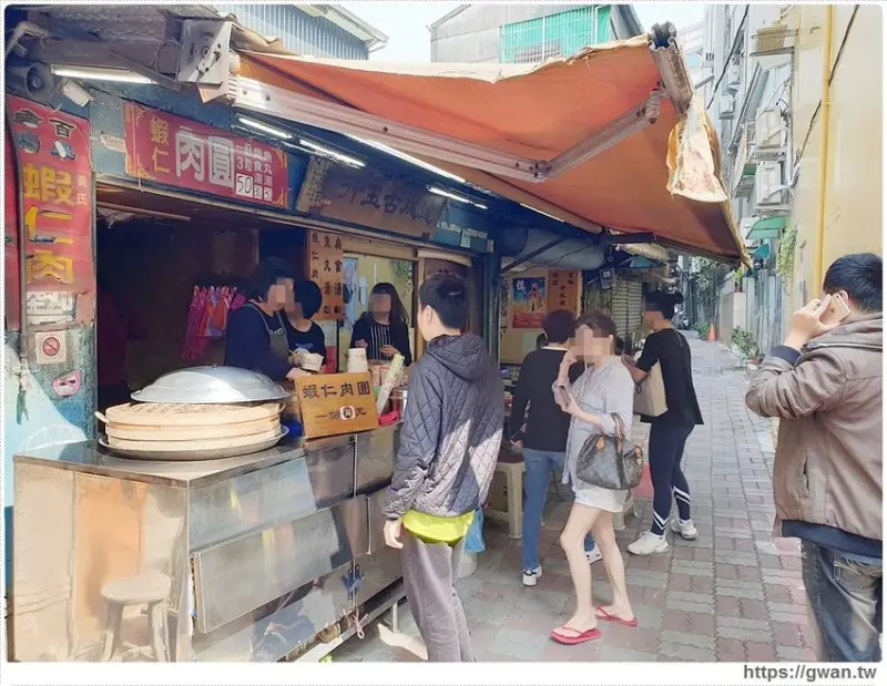 一周只開兩天，撲空十次才營業，這間蝦仁肉圓想吃完全碰運氣！