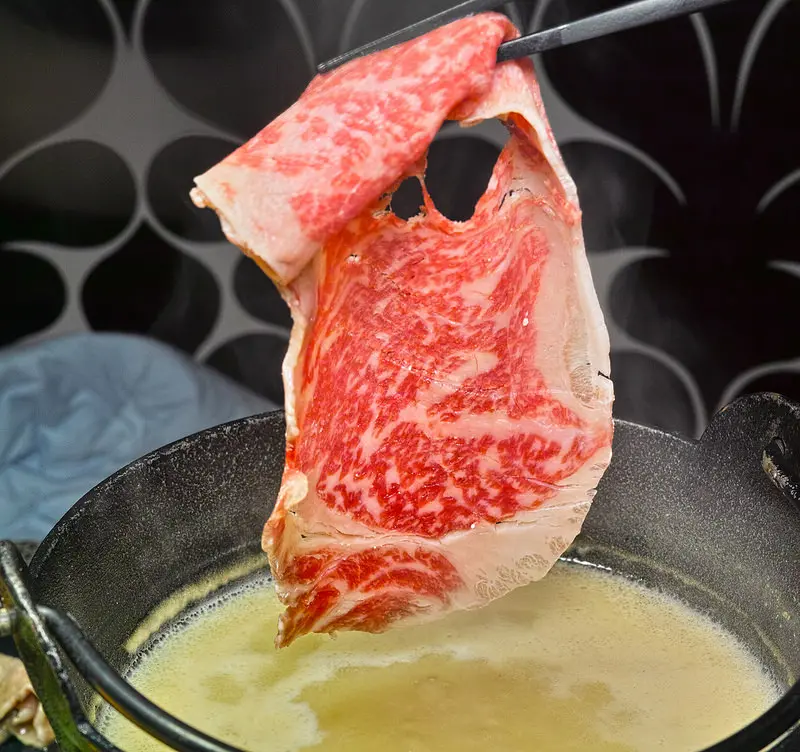 商業午餐好選擇 日式味噌湯頭+頂級肉品的小火鍋 鼎膾一品涮涮鍋  信義店