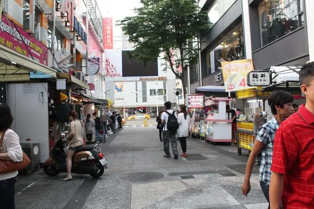 體驗久聞已久的零.義 O-one 液態氮.創意手工冰淇淋