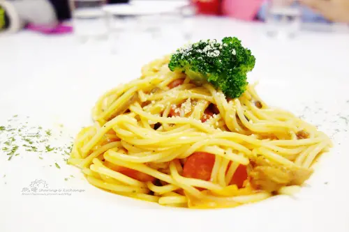 【台北美食】花間蜜二訪+中價位有氣氛的法式素食店+忠孝東路+母親節節日聚會