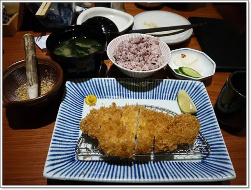 ❤桃園。銀座杏子日式豬排~外酥內軟超歐伊細!