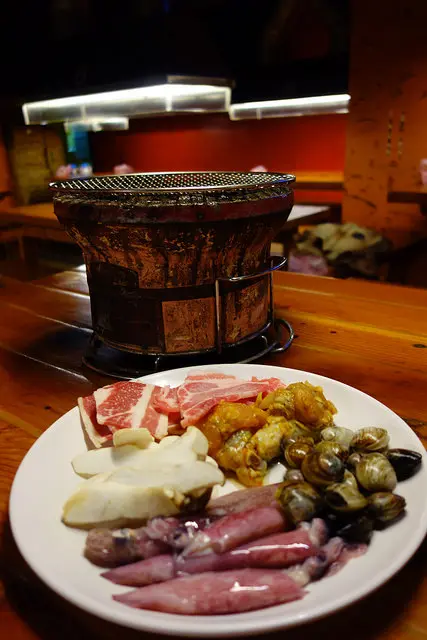 
【桃園，中壢】(生活中無責任飲食記錄) 想念泰國，去不了泰國時就來火車站旁的