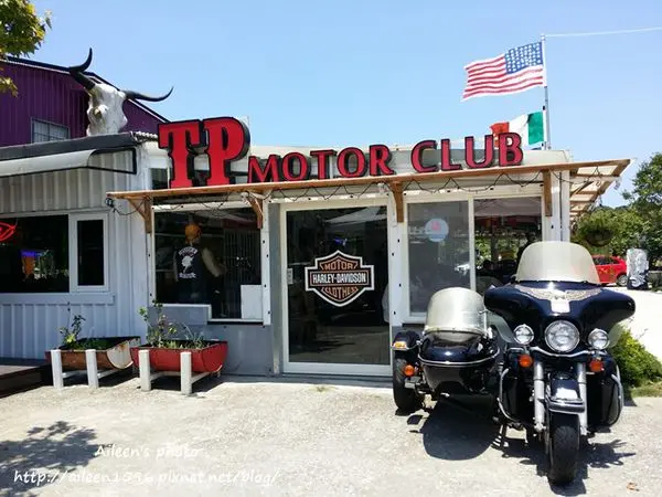 [新北] 到TP MotClub-鐵皮重機俱樂部豪邁大口咬漢堡、 賞重機