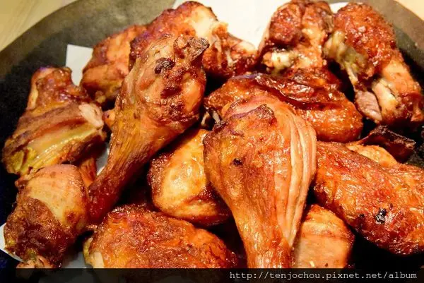 花花，甲飽沒【台北食記】東區 OvenMaru烤頂雞 韓國NO.1烤雞品牌