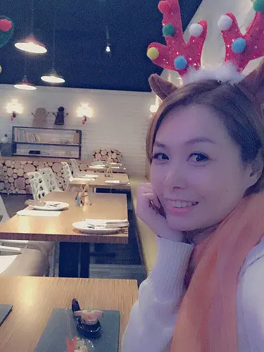 台中美食~聖誕歡慶第二吃 鹽與胡椒餐館的Xmas special menu 有龍蝦，有玉米春雞，還有草莓沙巴雍唷!