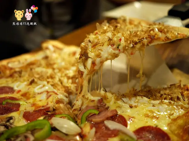 
【健行路美食】PISA PIZZA手工窯烤披薩
