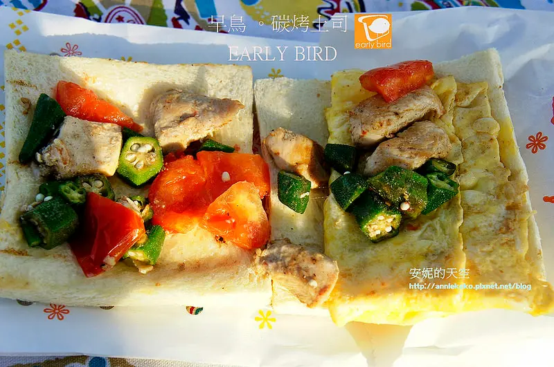 [新莊 早鳥碳烤土司] 超人氣排隊早餐 小餐車裡的美味早餐 等再久都值得