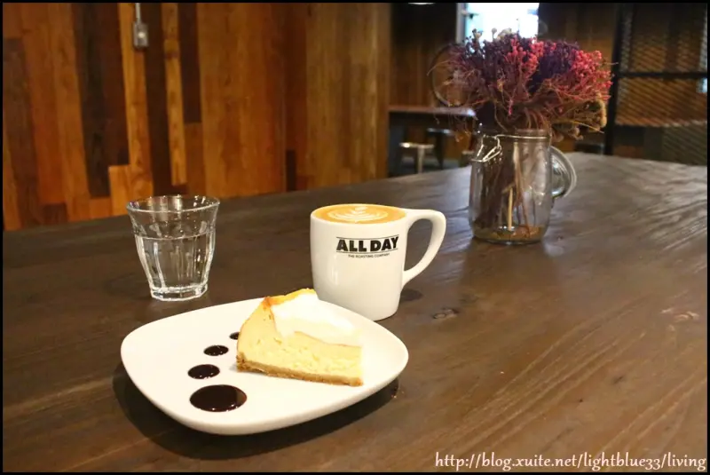 [ 民生社區美食 ] All Day Roasting Company～奢侈大空間，工業風咖啡廳