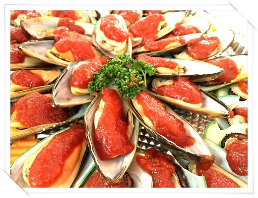 【台中外燴辦桌】歡樂派外燴公司辦的戶外婚禮歐式外燴好好吃,而且相當衛生服務周到,吃超飽的啦!!!