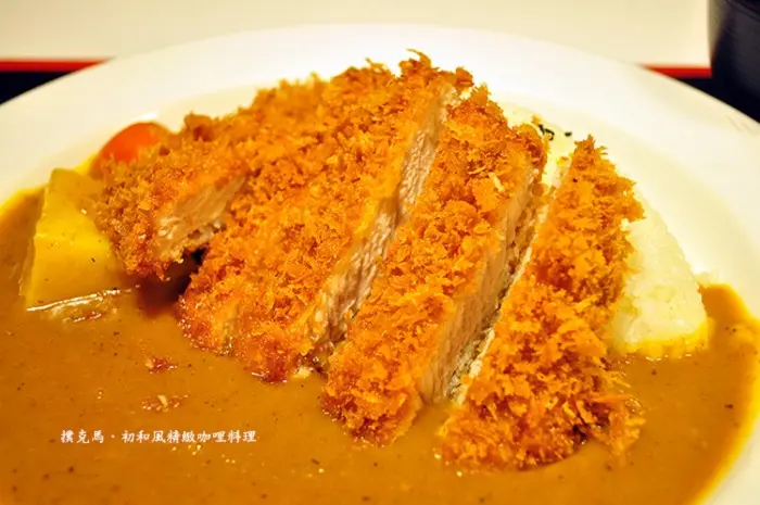 吃咖哩飯也要脫鞋子！？日式平房裡品嚐咖哩，別有一番韻味