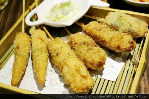 「你回來了」型男居酒食堂 --- 歡樂相聚暢飲去，串燒美食一把罩!