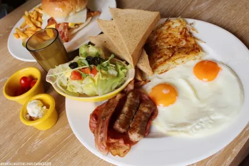 Have fun想樂美式餐廳✪放鬆放空的好去處~103.12.10        
      