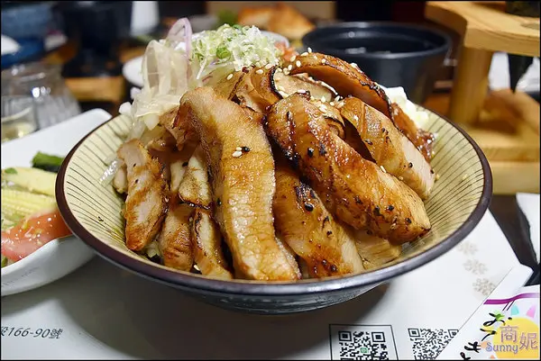中科美食。神川丼飯專賣。高CP值爆量肉山丼用料實在完勝連鎖丼飯店 值得再回訪        
      