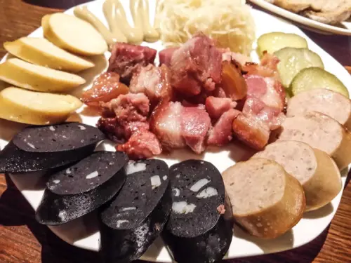 台中西區 固德威Goodwell 金典綠園道典藏館